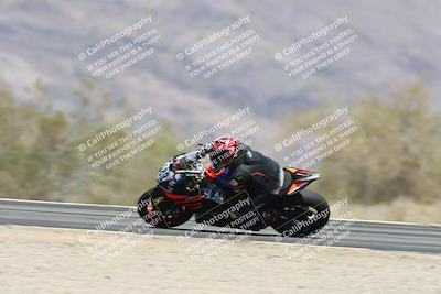 media/Apr-20-2025-CVMA (Sun) [[39090e8767]]/Race 9-Formula LW Twins Shootout/